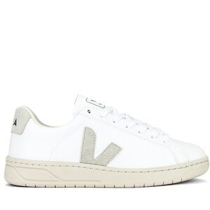 Veja White Low-Top Sneakers